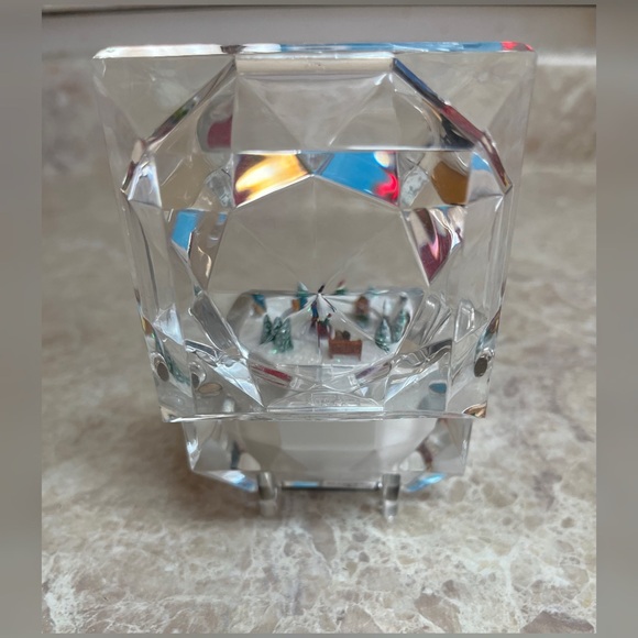 Thomas Kinkade 2009 Limited Edition Winter Wonderland Small Music Box - Picture 6 of 13